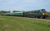 D832